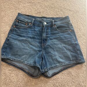 American eagle strigid relaxed jean short